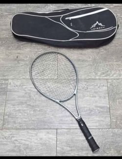 tennis racket and bag