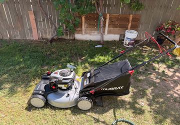 Murray 22 in. 140 cc Briggs & Stratton Walk Behind Gas Self-Propelled Lawn Mower with Front Wheel Drive and Bagger