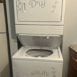 Gently Used Washer And Dryer 