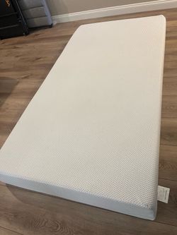 Twin mattress