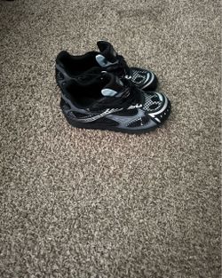 Bottega Veneta Black Orbits