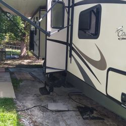 RV For Sale 32 Feet 