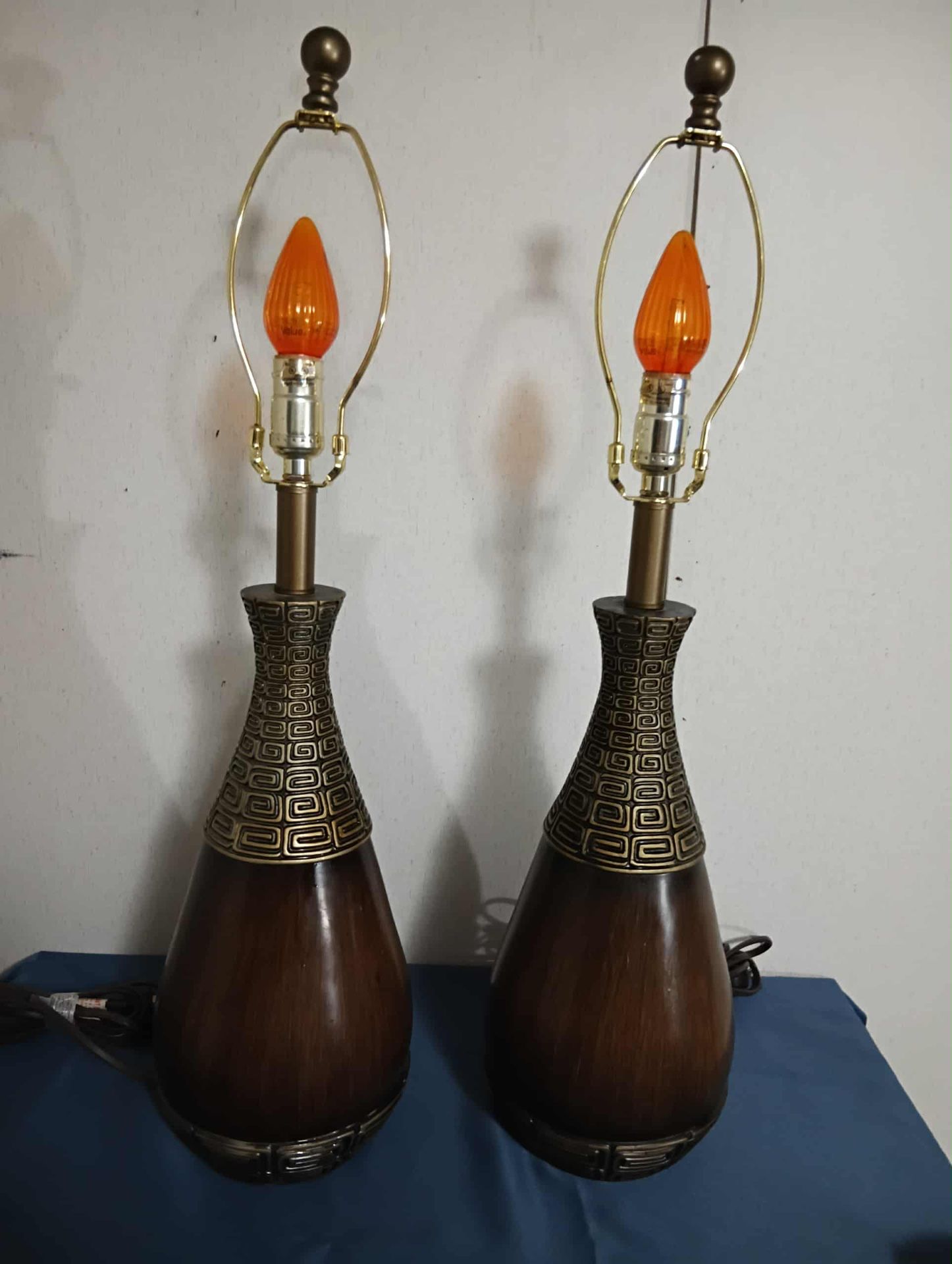 Set of lamps