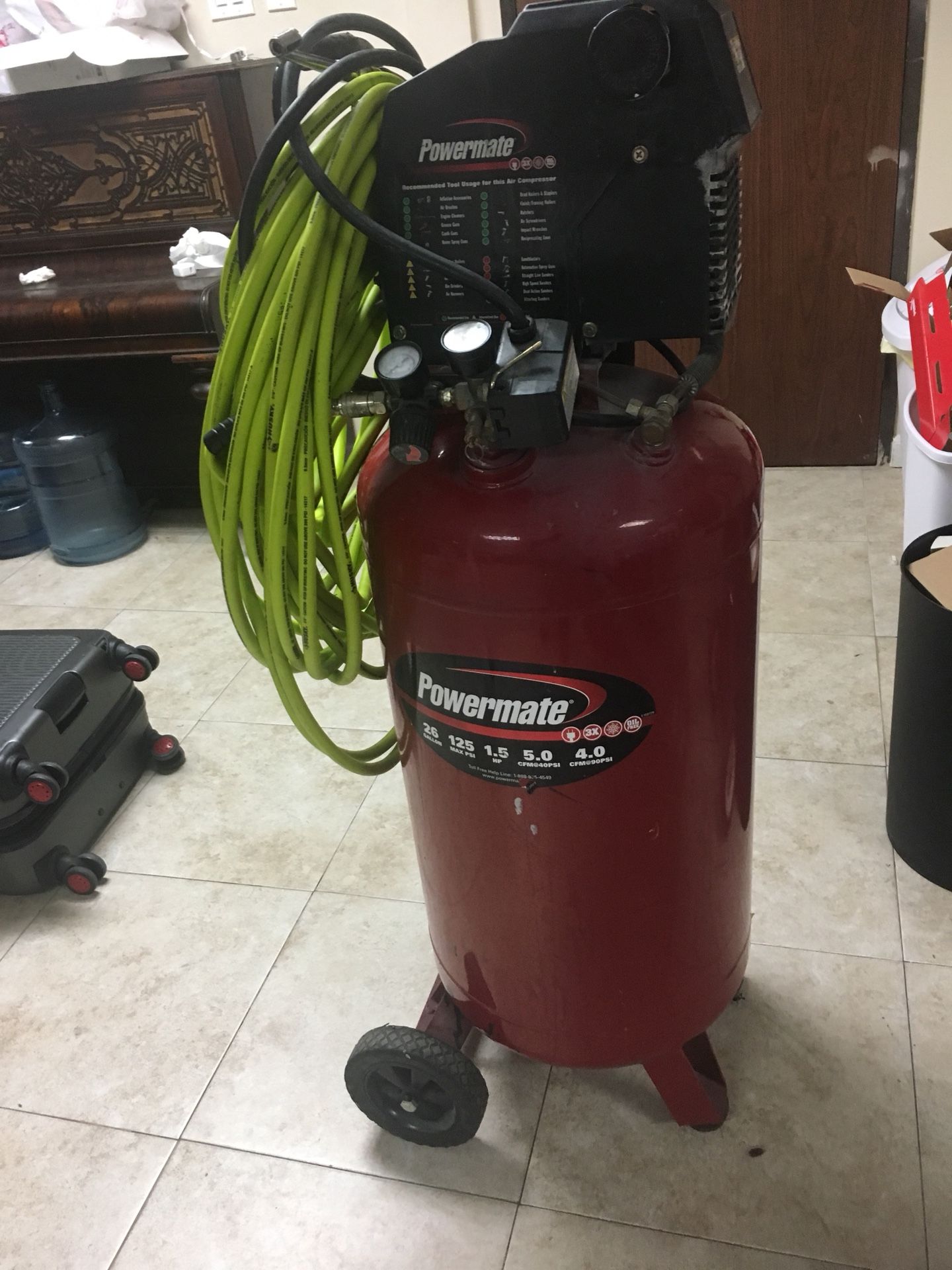 Powermate air compressor 1.5HP 26Gal 125psi