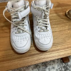 Air Force 1’s Size 11