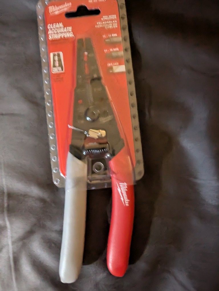 Milwaukee NM Wire Stripper 