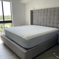 King Size Bed With Storage Drawer And Orthopedic Mattresses 
