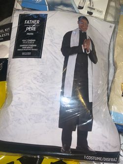 Costume
