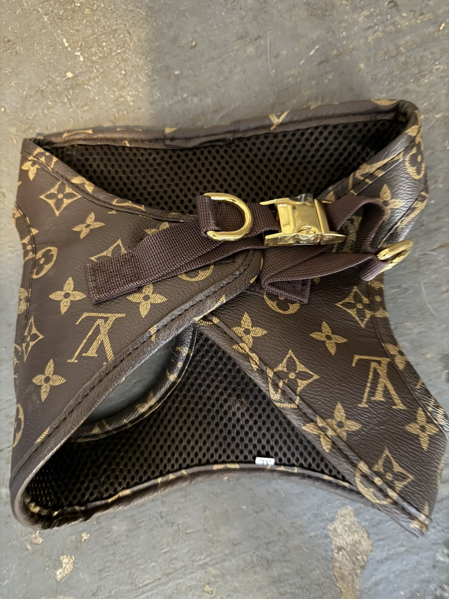 XL LV Dog Harness (imitation)
