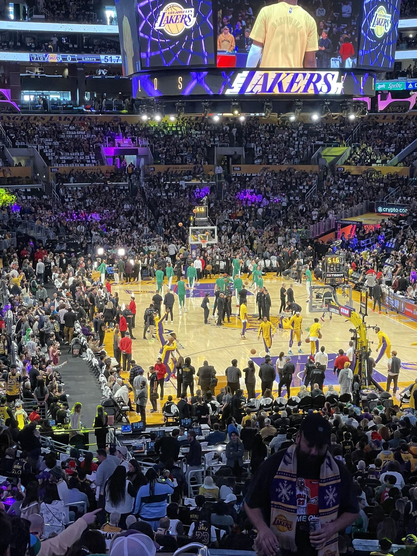 Lakers Vs Spurs 12/10 Sec 208