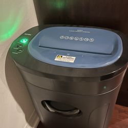 Paper Shredder – Good Condition