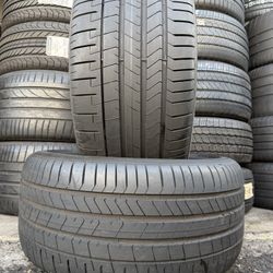 285/35/20 Pirelli P Zero Tires 