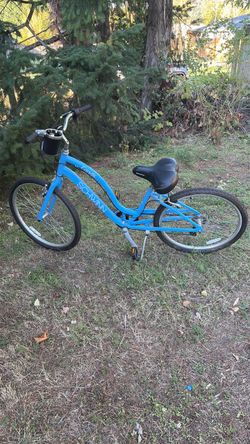 Schwinn Candis Cruiser Bike Blue