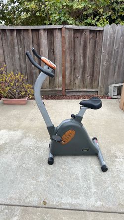 Life Gear stationary bike