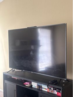 65’ Roku TV