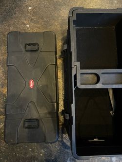 SKB drum case