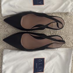 Black Slingback Kitten Heels Size 38C