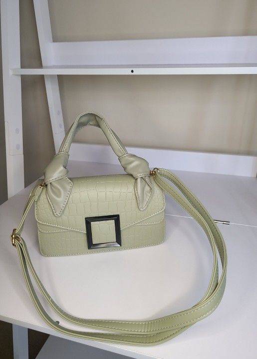 Square Buckle Knotted Purse