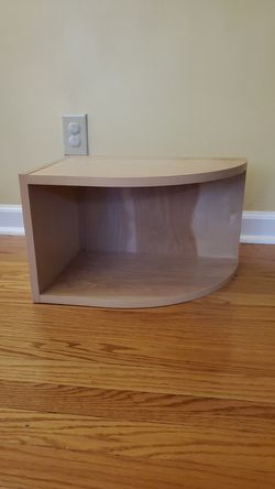 KraftMaid Shelf Unit