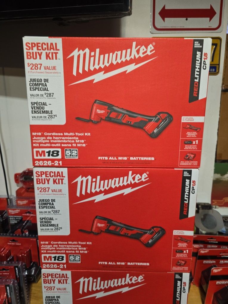 Milwaukee  Multi-tool Kit