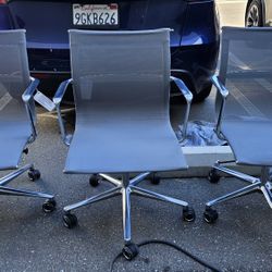 Office Chairs -Gray Mesh Matching--New-Iconic-85-90% off list 