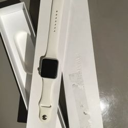 Apple Watch In Box Doesn’t Start Up 