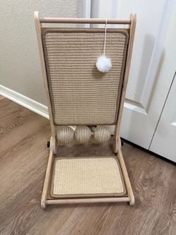 Brand New Scratch Post