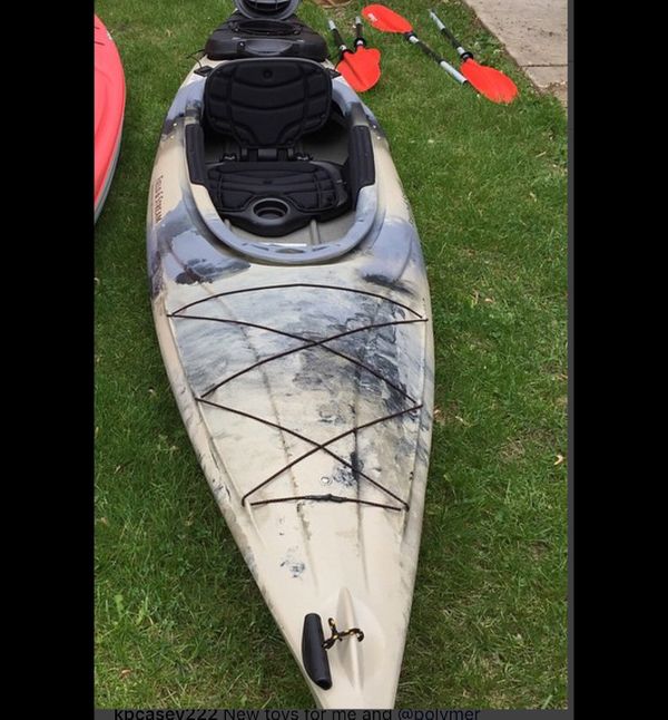 12 foot field and stream fishing kayak for Sale in Waterford Township