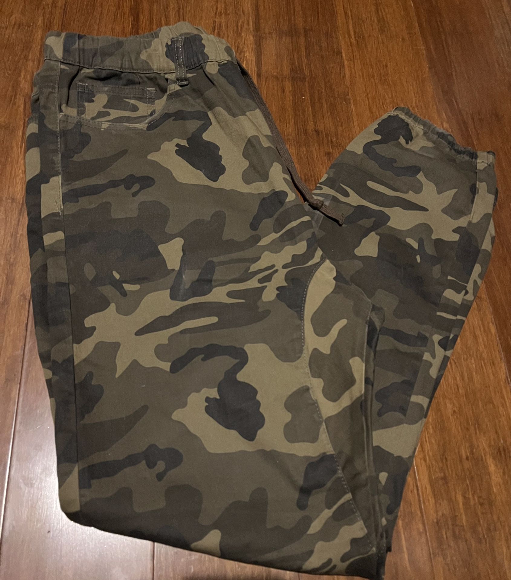 Victorious Men's Casual Twill Stretch Jogger Pants. Size 3XL