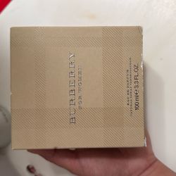 Burberry Perfume For Woman 