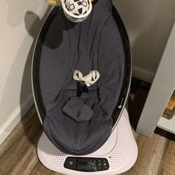 Mama Roo Swing