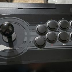 Hori Real Arcade Pro V