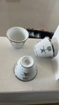 Tea cups