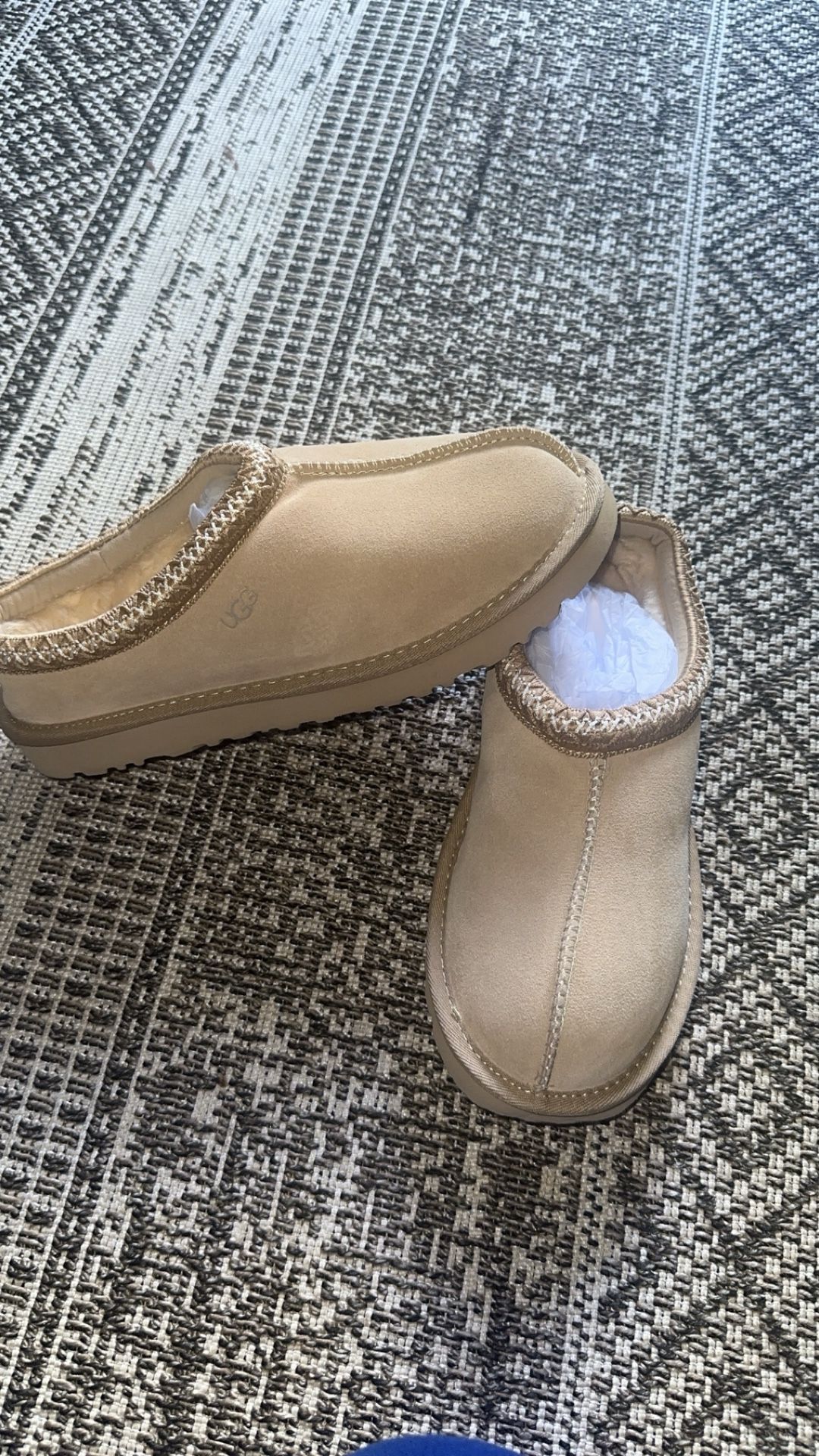 UGG Tasman New Size 9 Woman