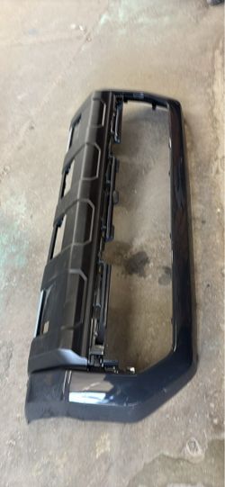2025 Toyota 4Runner Limited  Front Bumper Cover OEM