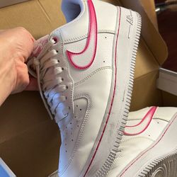 Nike Air Force 1 White/Pink  Size US 9.5