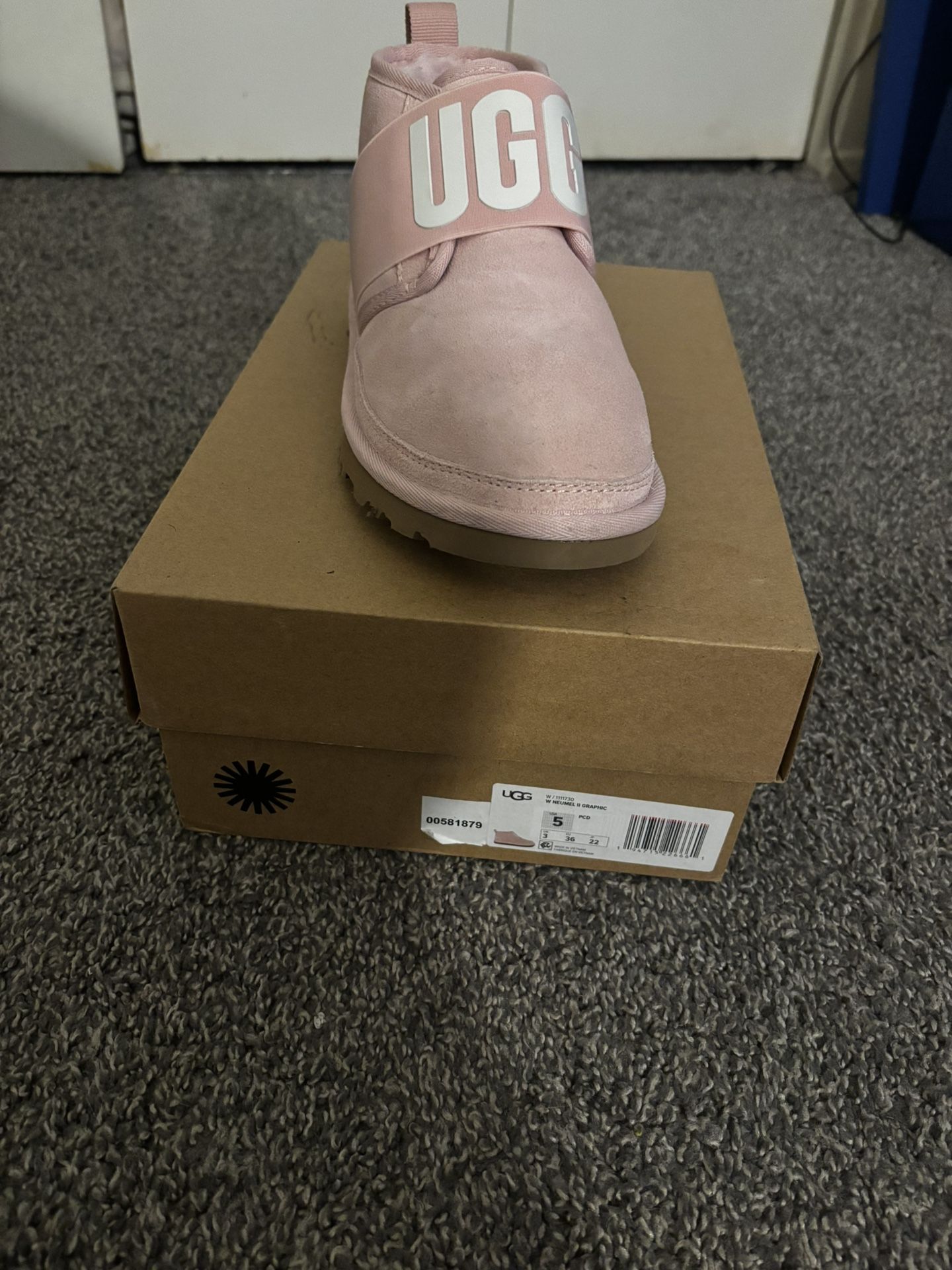 Girls Ugg Shoe