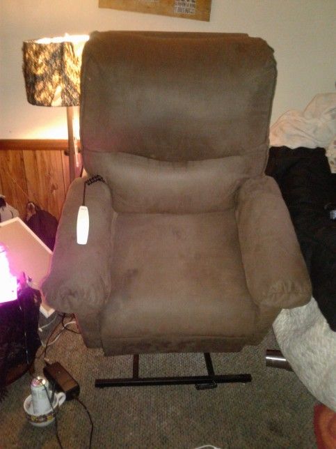 Pride Specialty LC-105 3-Position Chair