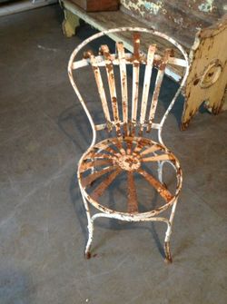 Shabby chic chair