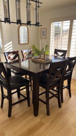 Dining Room Table