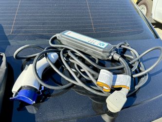Nissan Electrical Charger