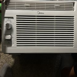 Like New Air Conditioner Wall Unit