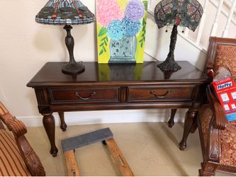 Amazing quality console table