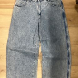 Bombshell Jnco Jeans Style