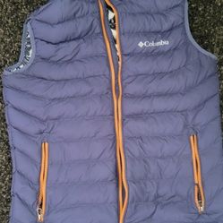 Columbia Men's M size Vest