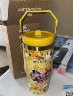 Winnie the pooh tumbler cup