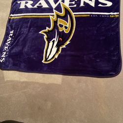 NWT Ravens Authentic NFL Blankets (2)