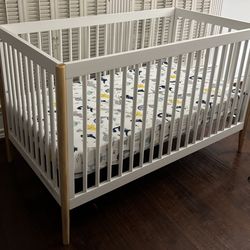 Selling a baby crib