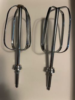 Oster Kitchen Mixer set of 2 beaters.