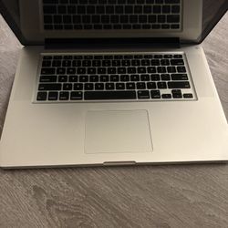 Macbook Pro 2011